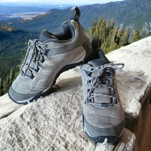 MERRILL "All Out" Walking/Hiking Athletic shoe Size 7.5 J5036410